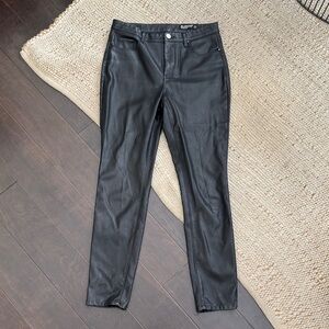 Blank NYC Women's Black Faux Leather Skinny Jeans
